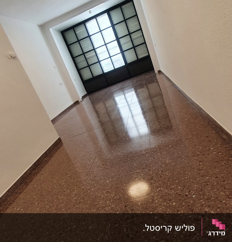 פוליש קריסטל.